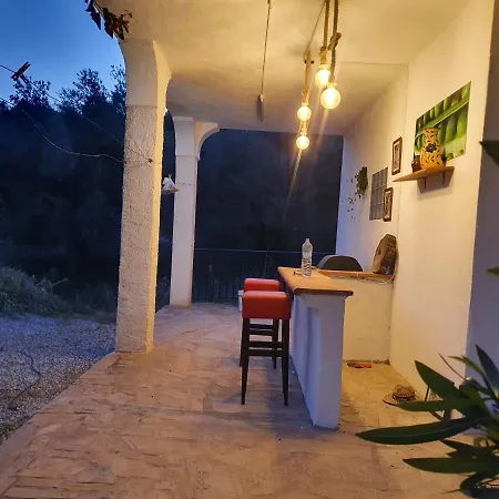 Casa Domi * Алькаусин