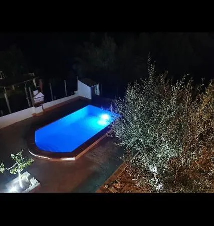 Casa Domi Alcaucin